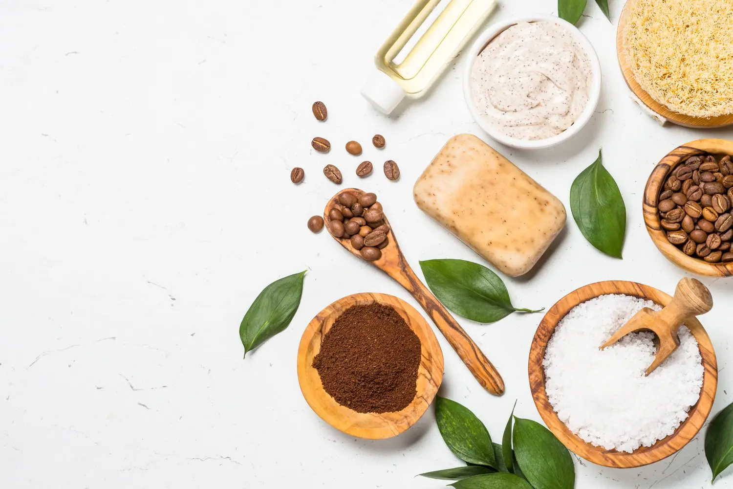 Kosmetyki naturalne: Jak czytać składy i wybierać najlepsze produkty