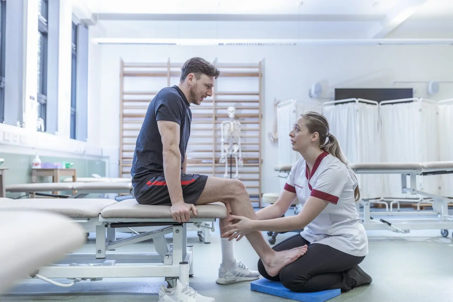 Rehabilitacja po kontuzjach sportowych: Program powrotu do formy