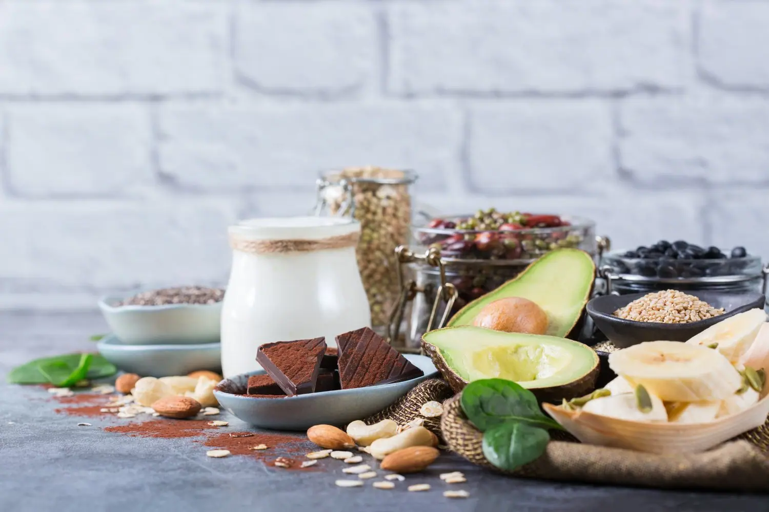 Dieta przy osteoporozie: Wzmacnianie kości naturalnymi metodami