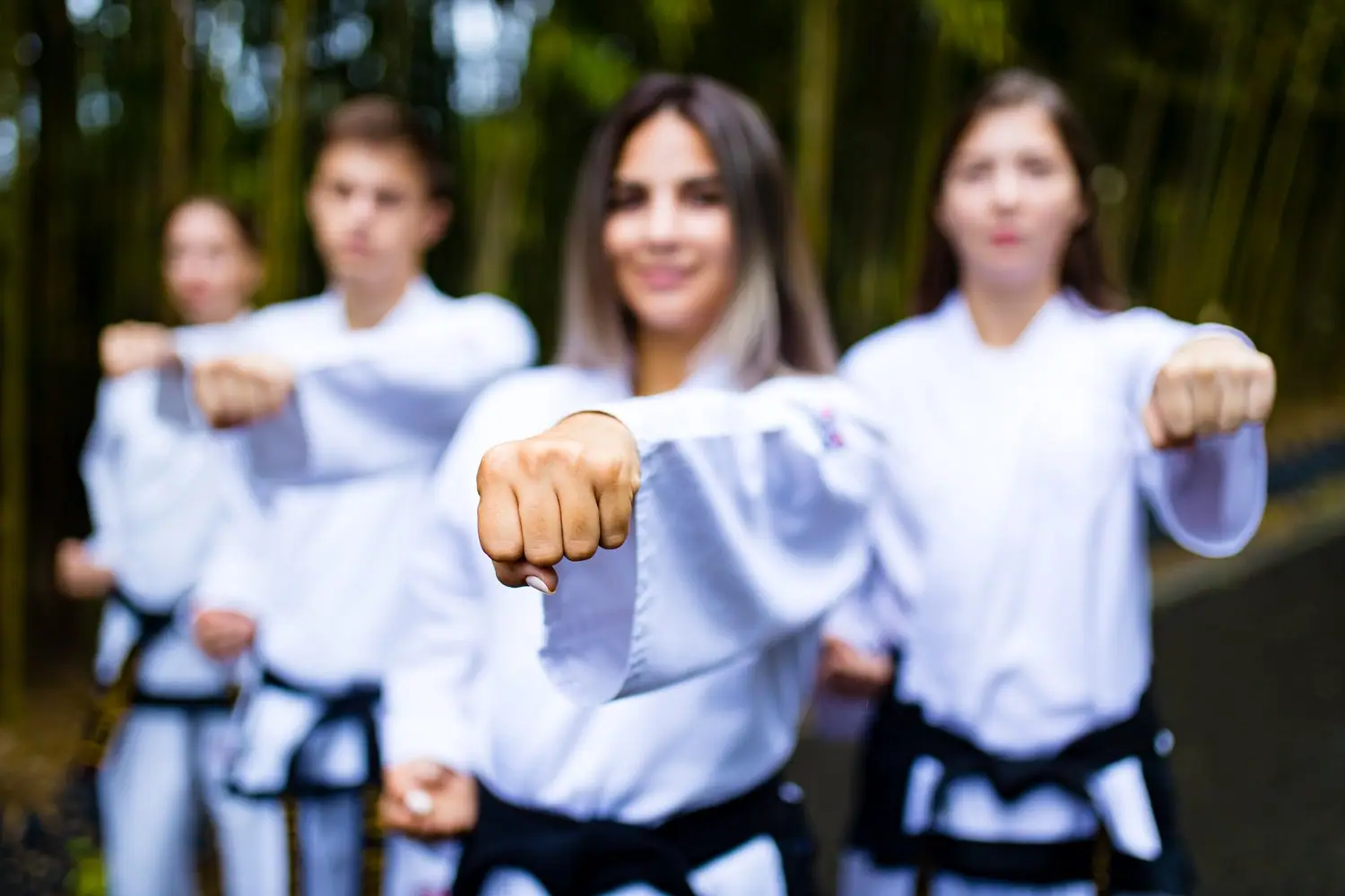 Sporty walki dla początkujących: Która dyscyplina na start?
