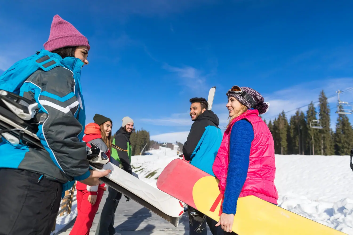 Sporty zimowe dla początkujących: Wybór dyscypliny i przygotowanie