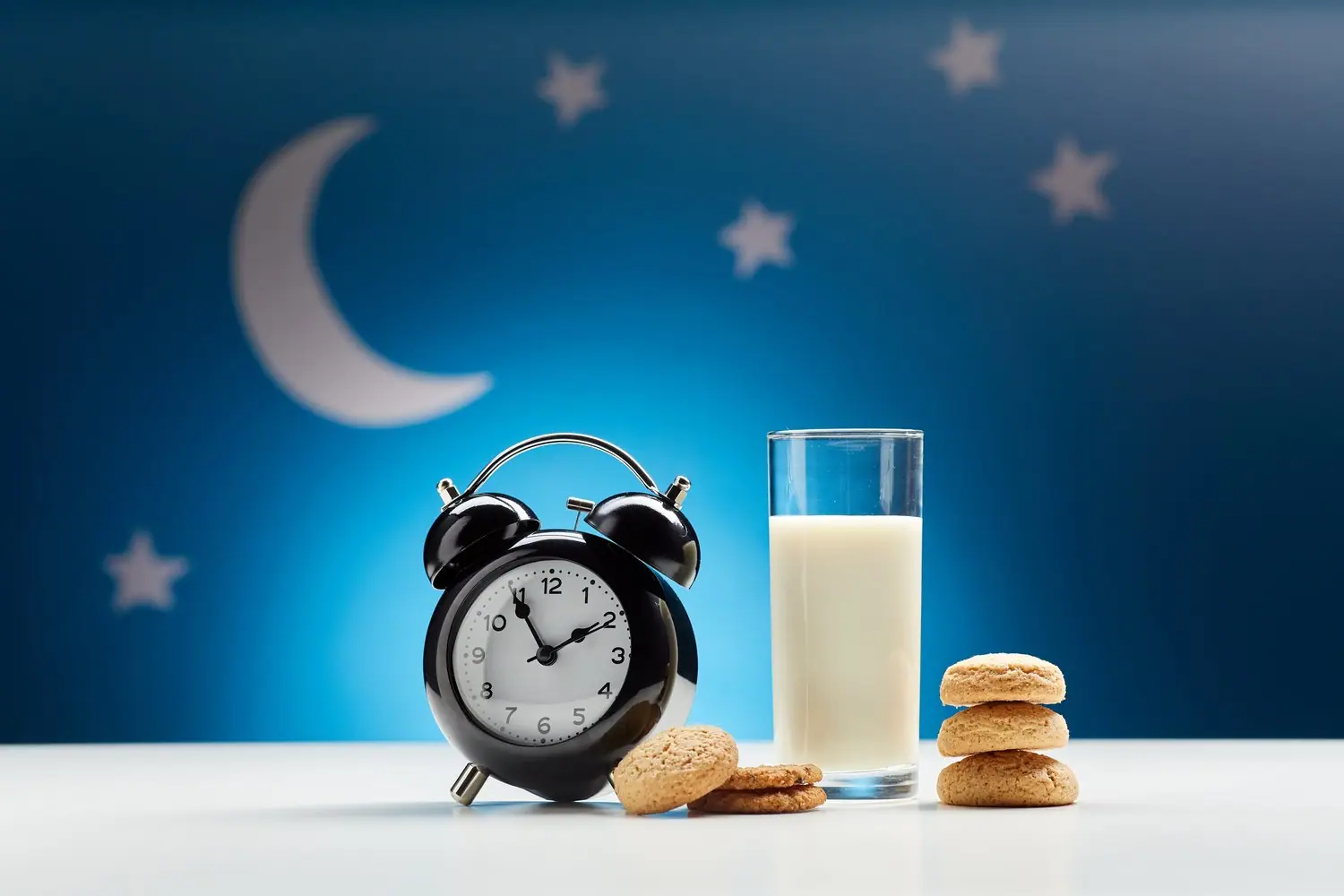 Dieta przy zaburzeniach snu: Produkty wpływające na jakość nocnego odpoczynku
