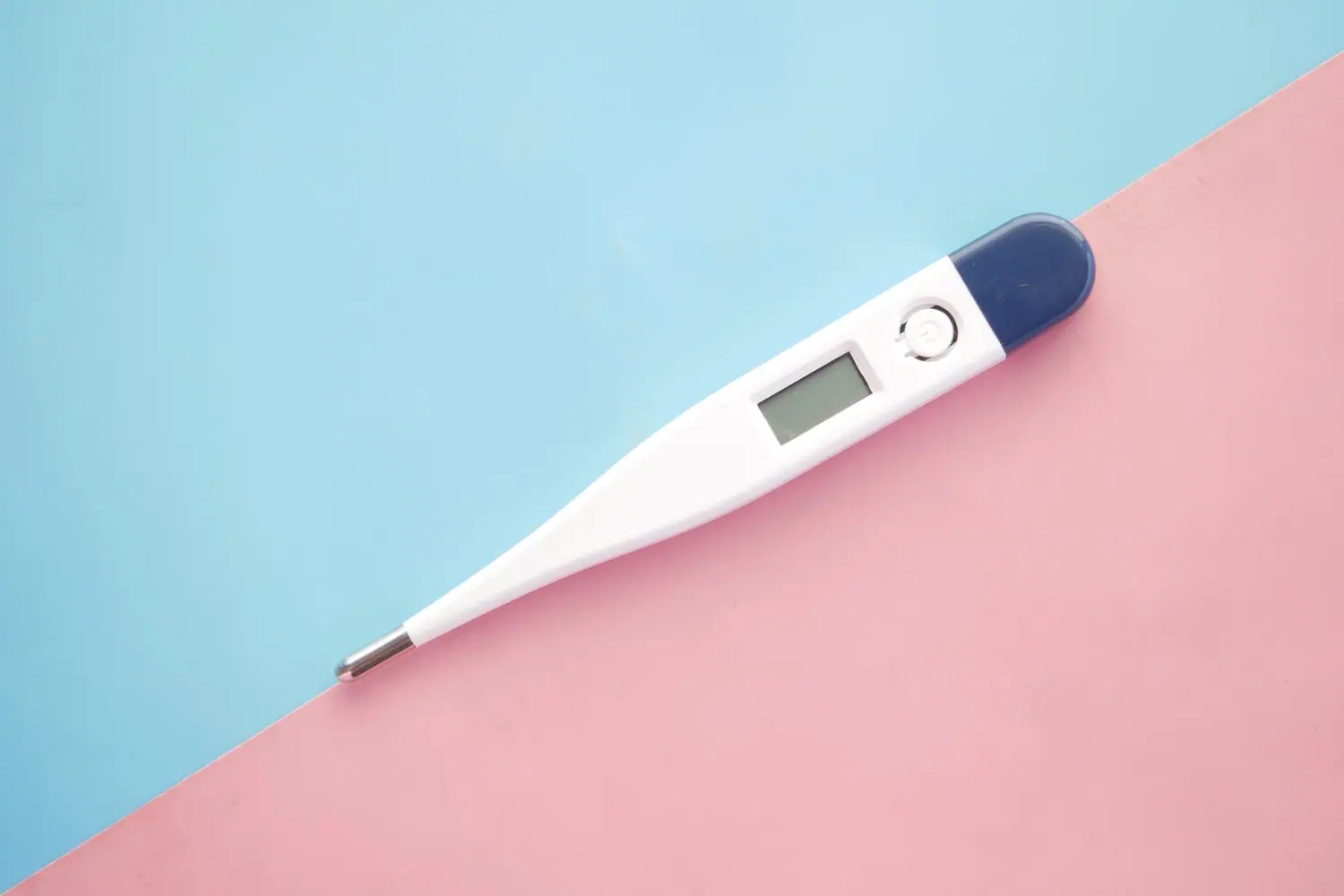 Temperatura ciała: Co oznacza stany podgorączkowe i kiedy udać się do lekarza?